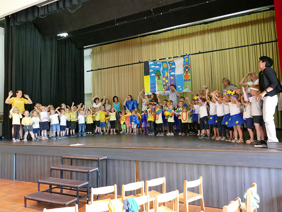 Kindergartenfest zum 125-jährigen Jubiläum (Foto: Karl-Franz Thiede)